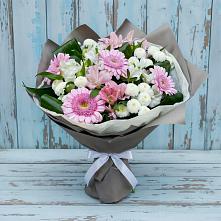 Букет цветов из:  Герберы, Альстромерии и Хризантемы в Наушки