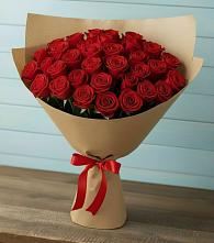 Букет Красные розы Милано в Наушки