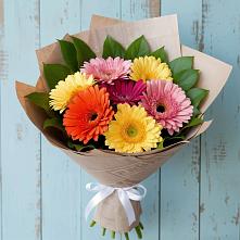 Букет цветов из:  Герберы в Наушки