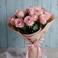 Букет цветов из:  Розы в Наушки