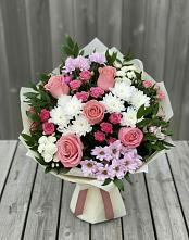 Букет цветов из:  Альстромерии, Гвоздики, Розы и Хризантемы #REPLACE_PRED# Наушки