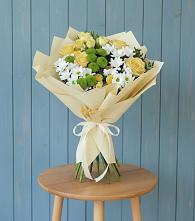 Букет цветов из:  Хризантемы и Розы в Наушки