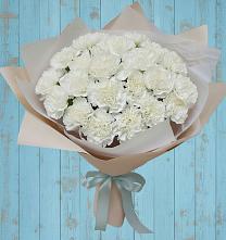 Букет цветов из:  Гвоздики в Наушки