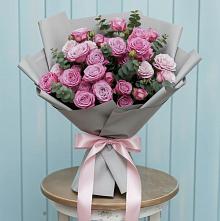 Букет цветов из:  Розы #REPLACE_PRED# Наушки